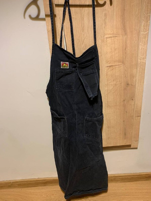 Черный джинсовый фартук