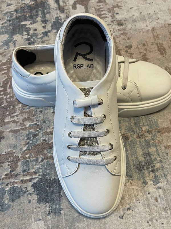 Кроссовки белые 41 размер