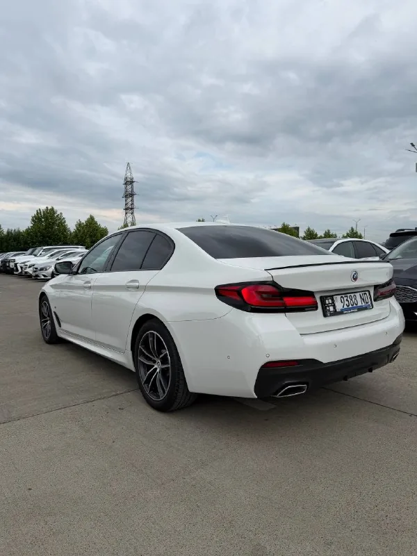 BMW 5 G30 518D 1