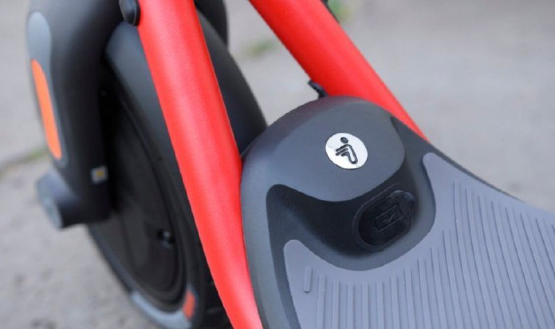 Электросамокат Ninebot D38E 4