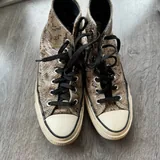 Converse 2