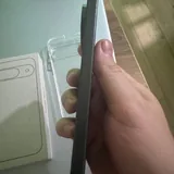 Google Pixel 9 5