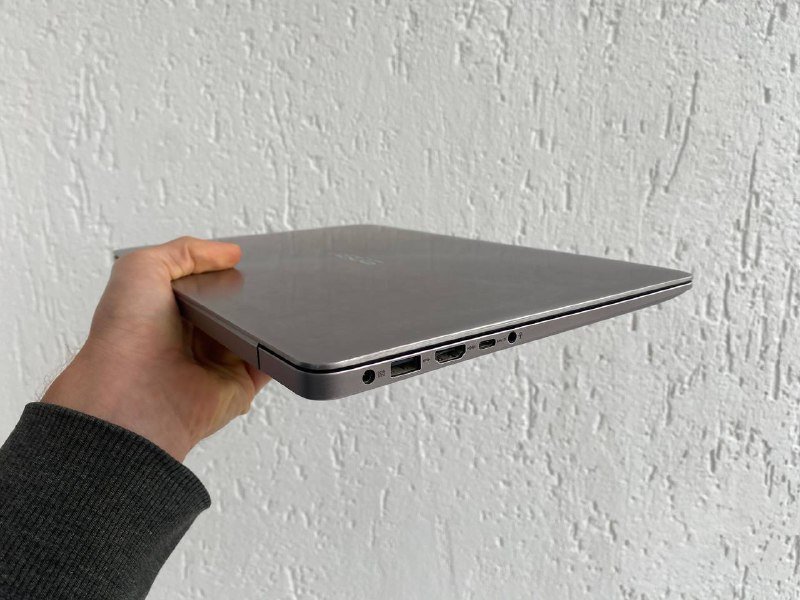 Ноутбук ASUS UX310UQ i7 16GB SSD HDD Nvidia 2