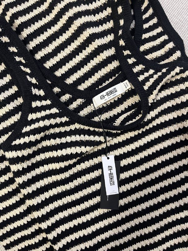 Пляжное платье 4th & Reckless, шорты-бермуды Calvin Klein 4