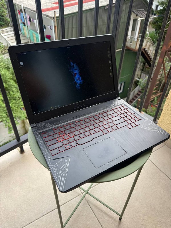 Игровой ноутбук ASUS i7 GTX 1060 16GB RAM
