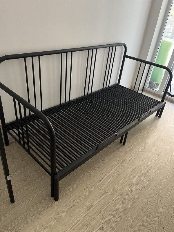 Кровать IKEA 90х200 и 160х200 без матрасов 3