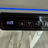 Компьютерный стол с электрической регулировкой высоты 5