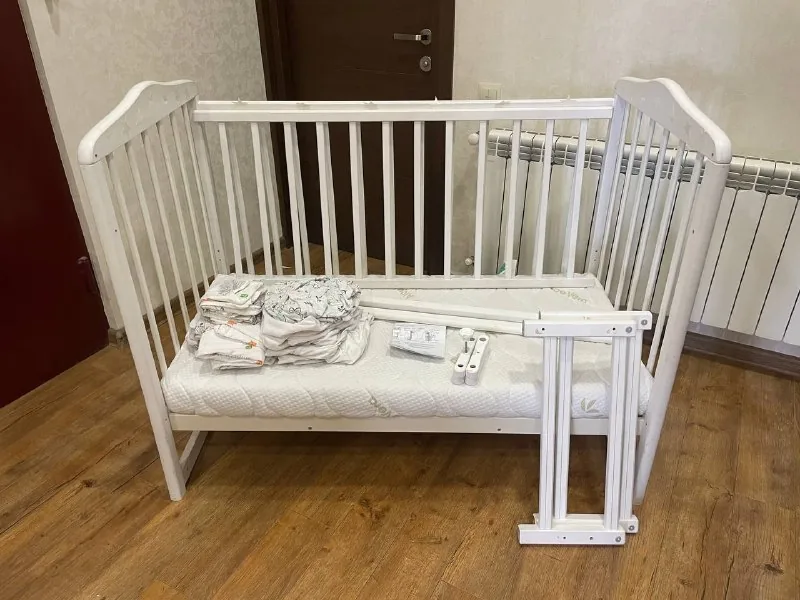 Детская кровать Labebe, матрас, постельное белье 1