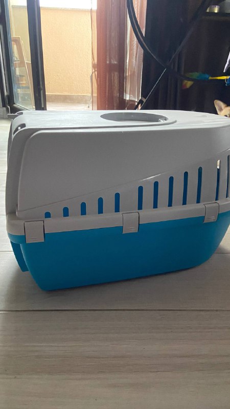 Переноска для собак и кошек небольших пород 4