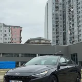 Hyundai Elantra SEL 1
