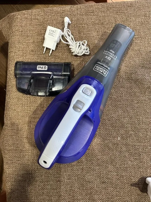 Black+Decker Dustbuster Pet Care 1