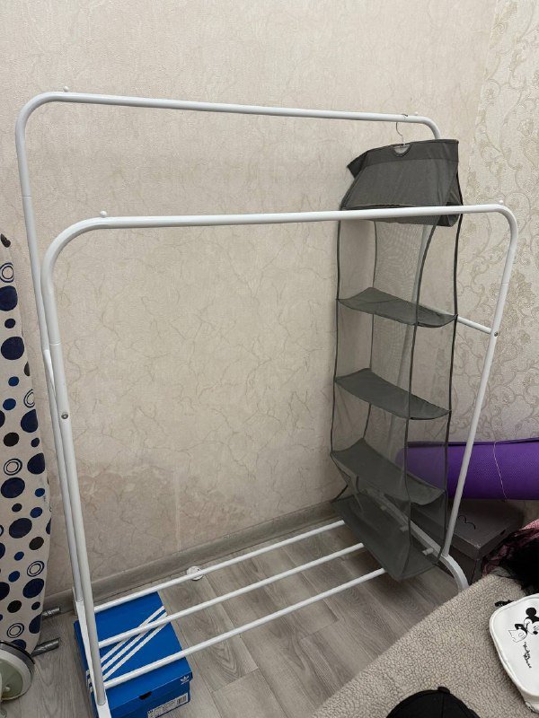 Стойка для одежды