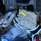 Гаражная распродажа одежды и обуви 4