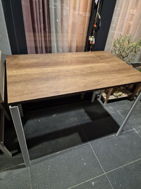 2 стола, микроволновка 4