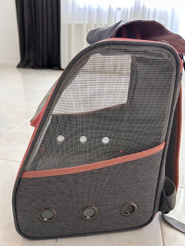 Переноска-рюкзак для кошек и собак мелких пород 3