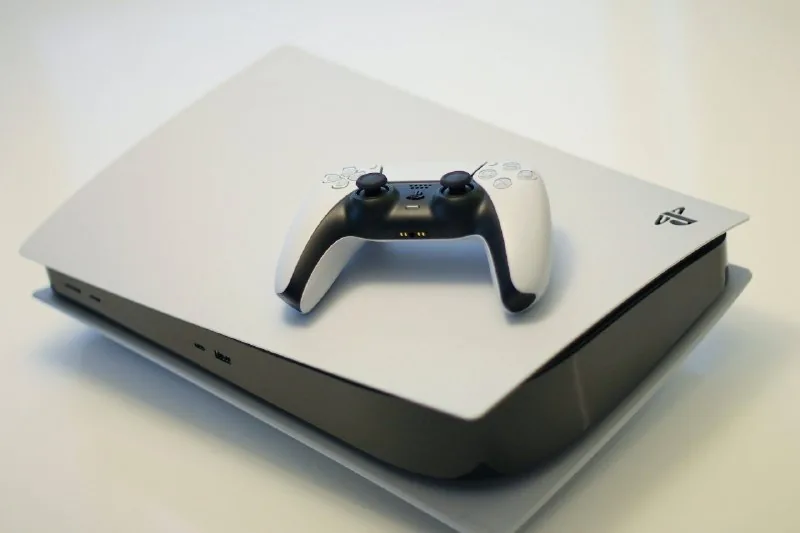 PS5 с одним джойстиком