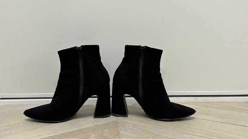 Женские осенние ботильоны 35 размера 2