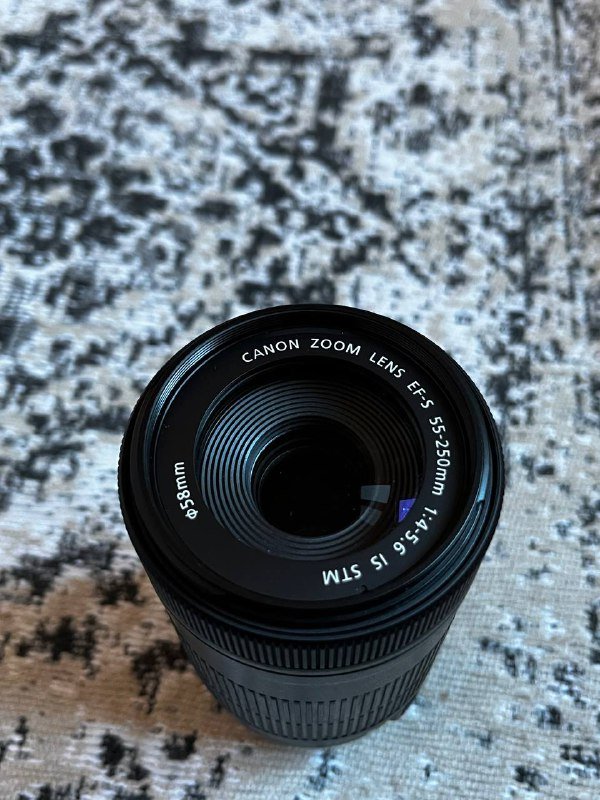 объектив Canon EF-S 55-250 mm f/4-5.6 IS 2
