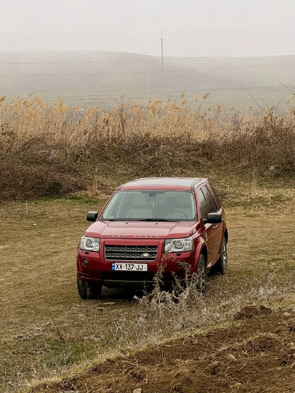 Land Rover Freelander 2 HSE LR2 1