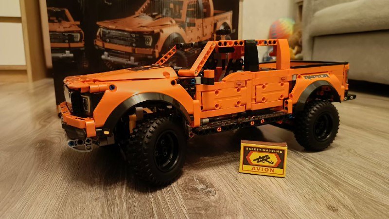 Lego Ford F 150 Raptor 1379 деталей набор 3