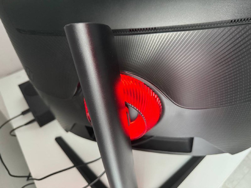 Игровой монитор Samsung Odyssey G6 27 дюймов 2K 4