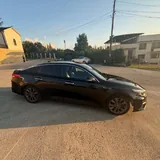 Автомобиль 2018 года, 2.4 бензин, 125 000 км 2