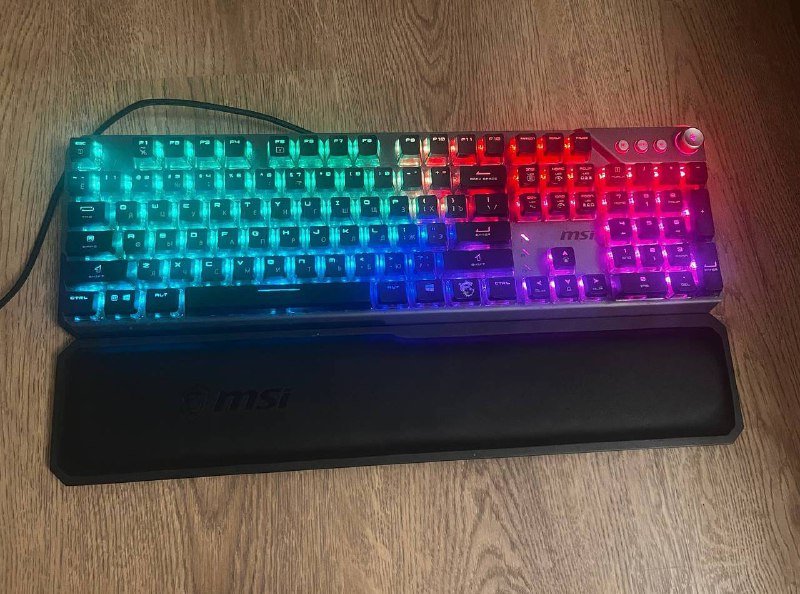 ПК MSI Z730, монитор ASUS TUF VG27WQ, клавиатура MSI GK71 SONIC 6