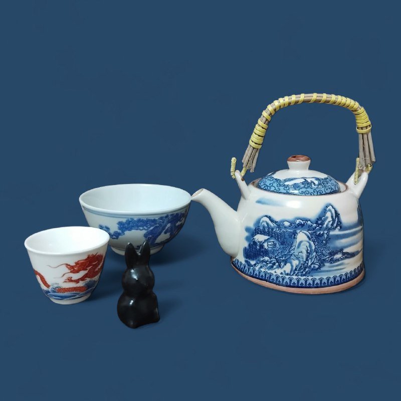 Чайный набор с чайником, чашками, пиалой