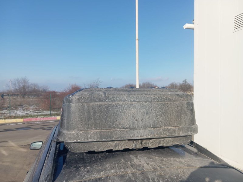 Автобокс 550 литров с перемычками 4