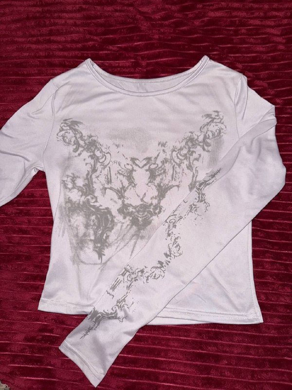 штаны, топы с длинными рукавами, бежевые туфли на каблуке 4