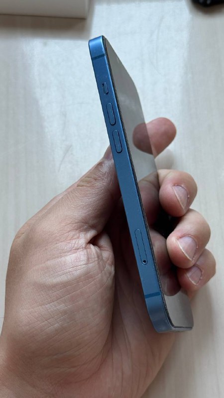 iPhone 13 128Gb 4