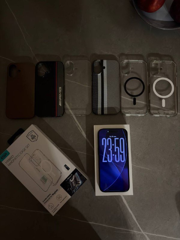 Айфон 17 256 ГБ, полный комплект, чехлы, блок