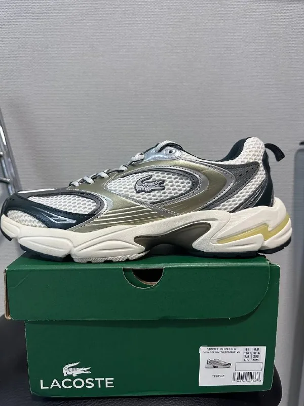 Новые женские кроссовки Lacoste