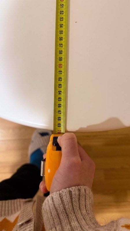 Стол круглый белый 2