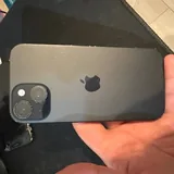 iPhone 15, 128 ГБ 3