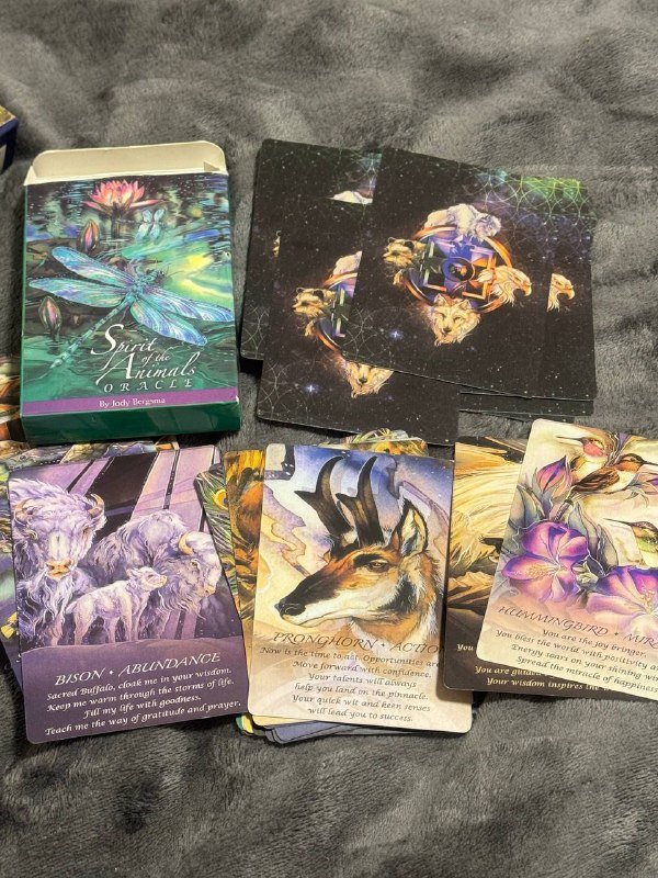 Колоды таро и оракул «Дух животного мира»