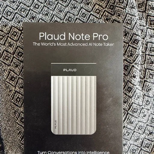 PLAUD Note Pro AI Note Taker