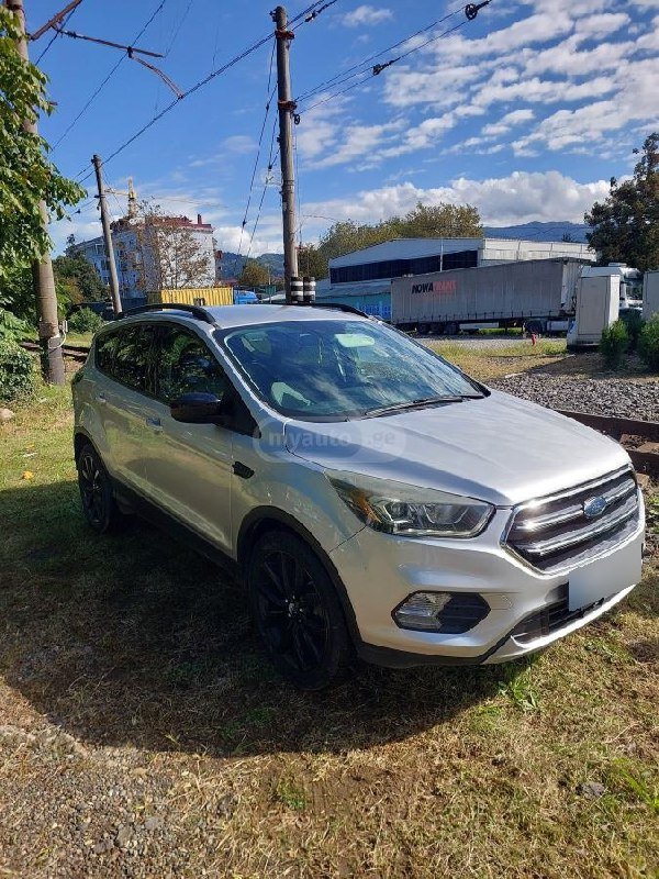 Ford Escape SE 2017 автомобиль 2