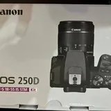 Canon EOS 250D camera with lens 6