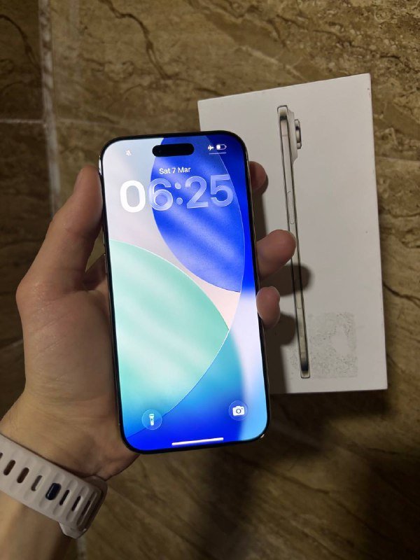 iPhone 17 Air 256GB light gold