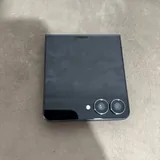 Samsung Galaxy Z Flip7 512 ГБ 3