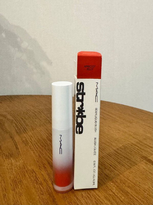 MAC Glowplay Tendertalk Lip Balm, Satin Lipstick Myth, Strobe Beam Liquid Blush Apricot Jelly 3