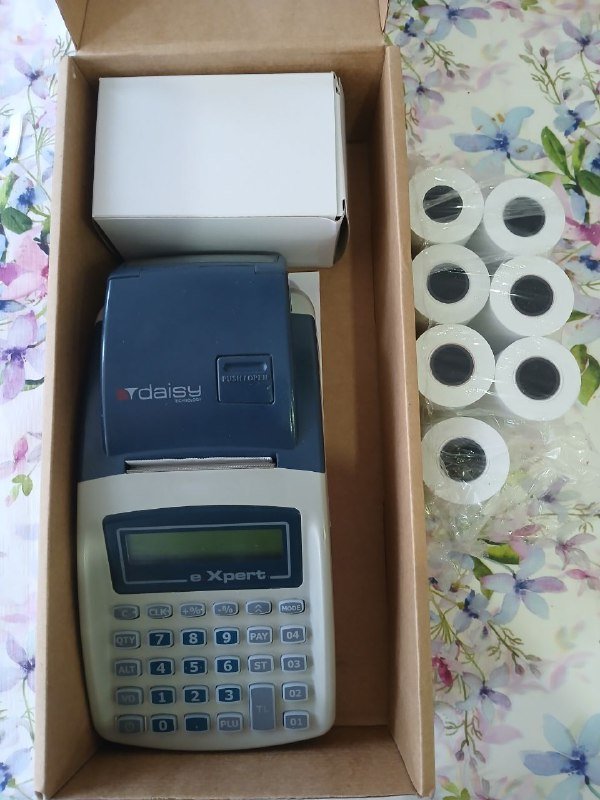 Калькулятор с принтером Daisy e Xpert и рулоны бумаги