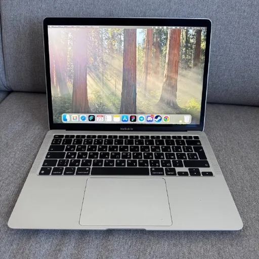 MacBook Air 13 M1 8/256 GB