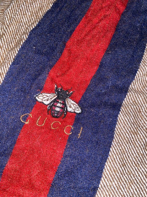 Майка/короткое платье DESIGUAL, юбка-мини CROPP, шарф GUCCI 5