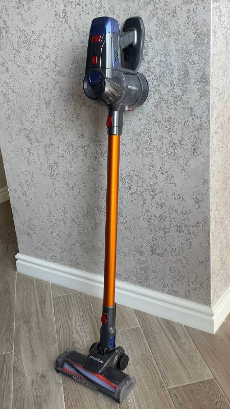 Вертикальный беспроводной пылесос HYUNDAI VC-H7 4