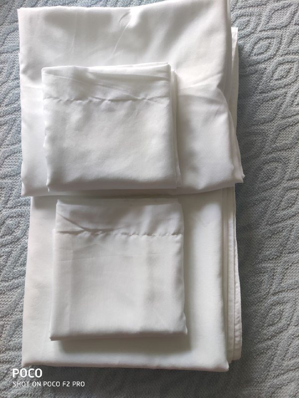 Комплект постельного белья на двухспальную кровать