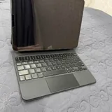 iPad 11 Pro 2 поколения с Magic Keyboard 5