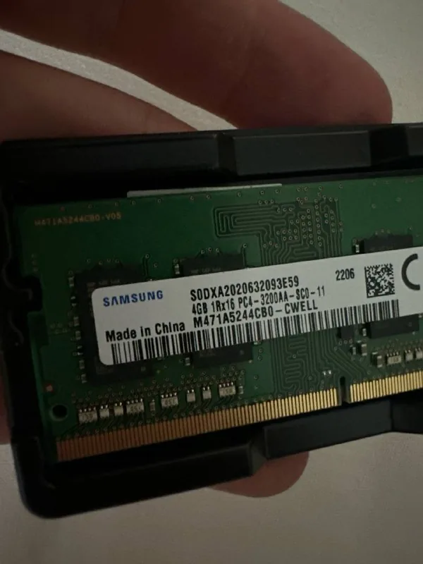 Память Samsung 4 ГБ 3200 SODIMM для ноутбука