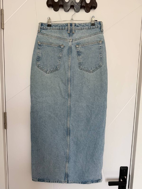 Брюки Zara, юбка Mango, блузка зеленая, топ белый 5